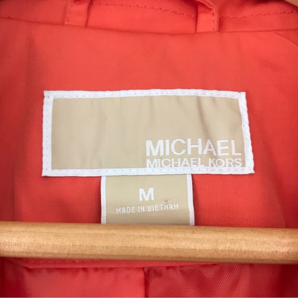 MICHAEL KORS | Coral Double Breasted Trench Rain Coat w/ Tie Belt Size Medium - Picture 4 of 13